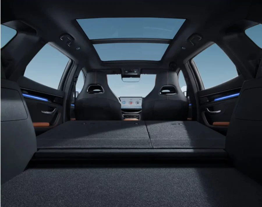 Renting Coches Baratos BYD SEAL U DM-I Design Snow White
