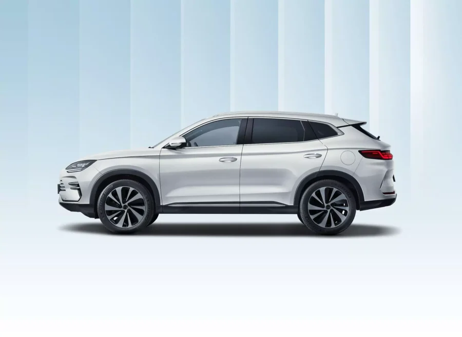 Renting Coches Baratos BYD SEAL U DM-I Design Snow White