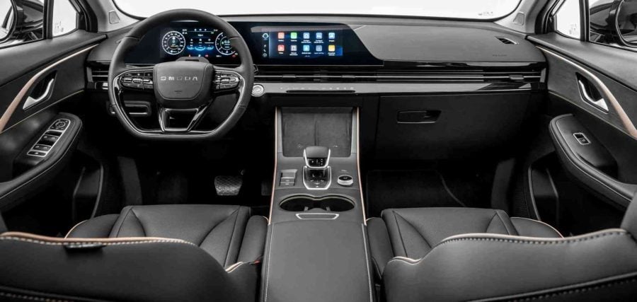 Renting Coches Baratos Omoda 5 1.6 TGDi Premium Blanco + Negro, Negro