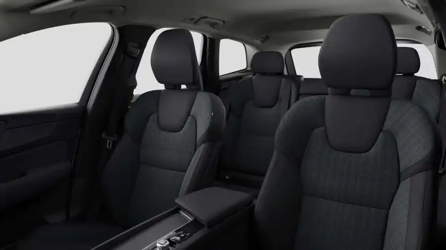 Renting Coches Baratos Volvo XC60 2.0 B5 G MHEV AWD Auto Core Ice White