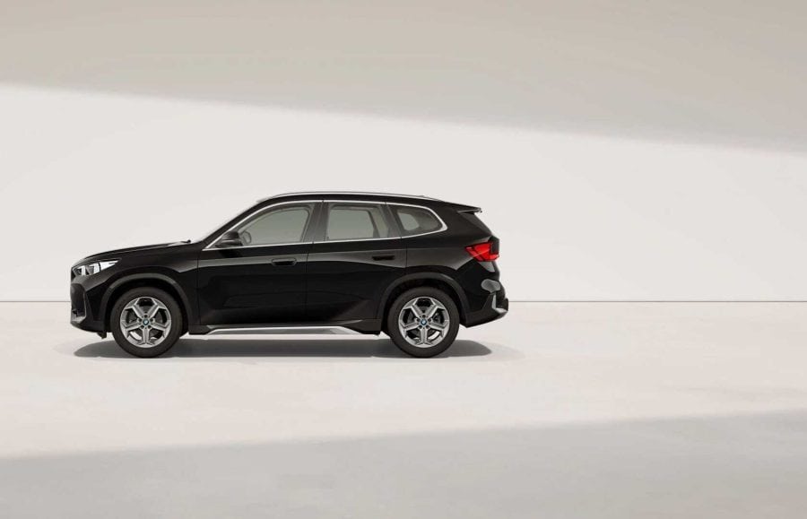 Renting Coches Baratos BMW X1 sDrive 20d Black Saphire