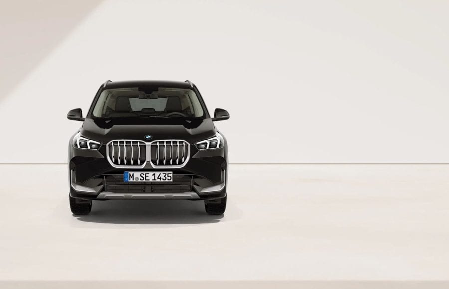 Renting Coches Baratos BMW X1 sDrive 20d Black Saphire