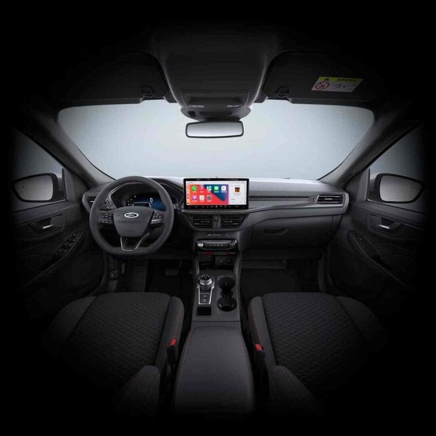 Renting Coches Baratos Ford Kuga 2.5 PHEV Duratec ST-Line Verde Bursting, Blanco Frozen, Plata Solar, Negro Agate