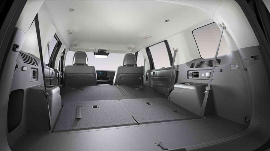 Renting Coches Baratos Hyundai Santa Fe 1.6T HEV 4X2 AT Maxx White Cream
