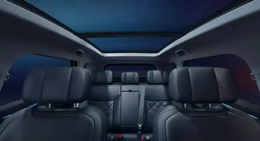 Renting Coches Baratos Jaecoo 7 1.5 SHS TGDI 4×2 Business Blanco, Gris