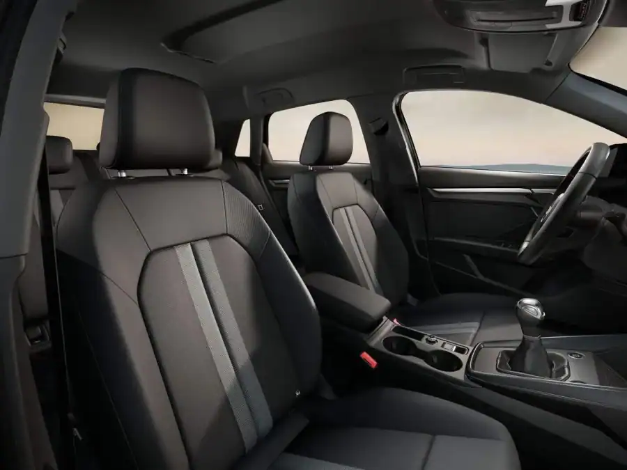 Renting Coches Baratos Audi A3 Sportback TFSi 85kW 6vel Advanced Negro