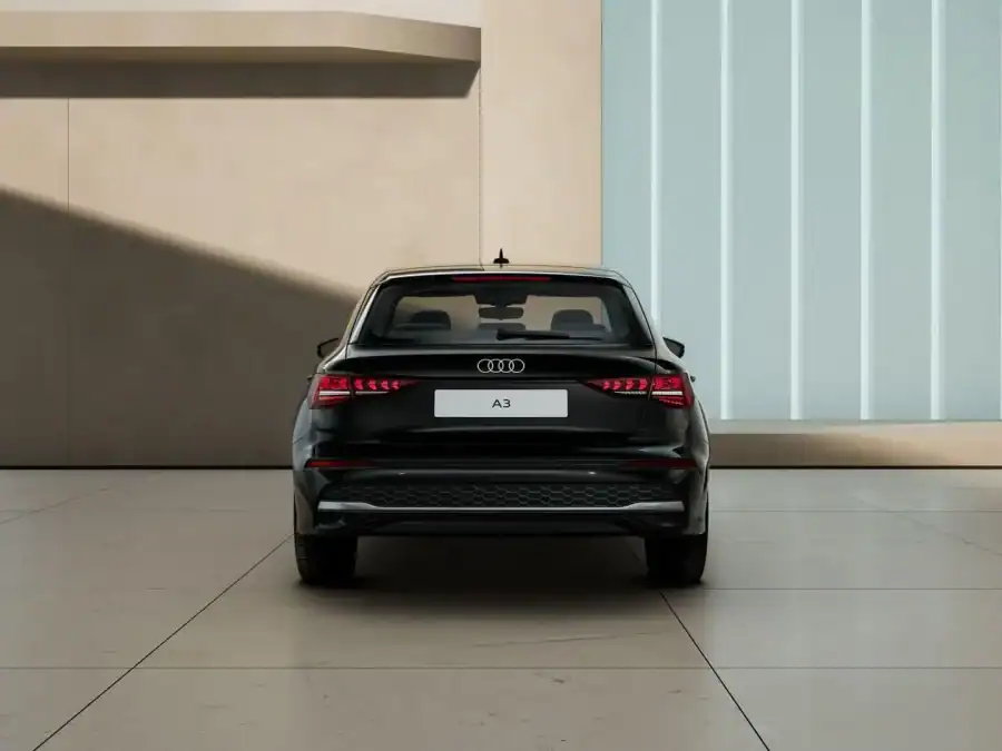 Renting Coches Baratos Audi A3 Sportback TFSi 85kW 6vel Advanced Negro
