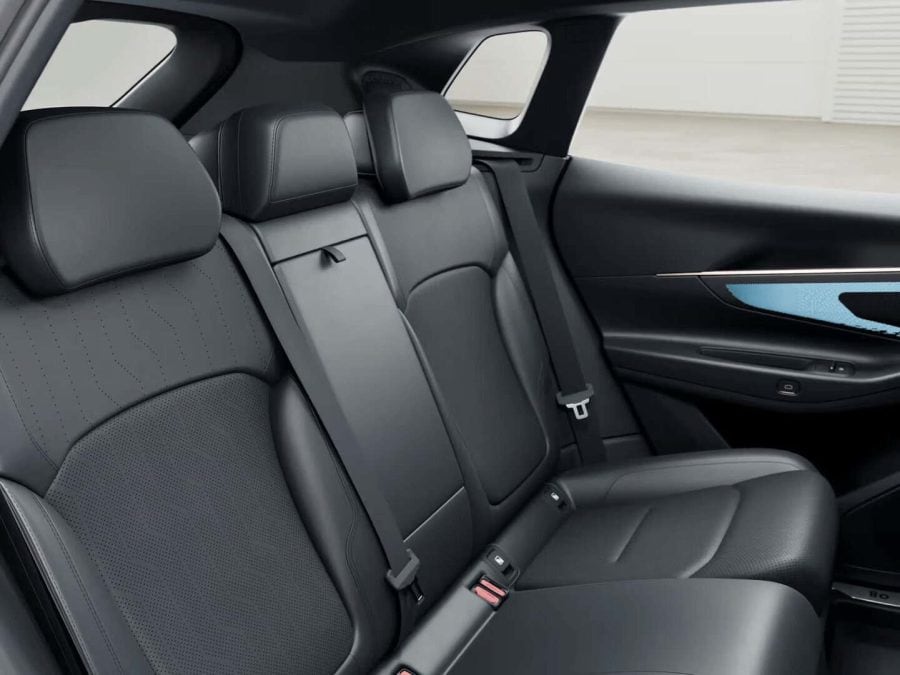 Renting Coches Baratos Lynk & Co 08 1.5 PHEV Core Storm Gray
