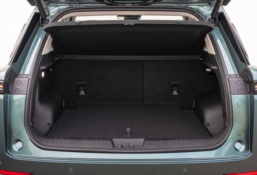 Renting Coches Baratos Jaecoo 5 HEV Exclusive Gris Antracita, Blanco, Negro