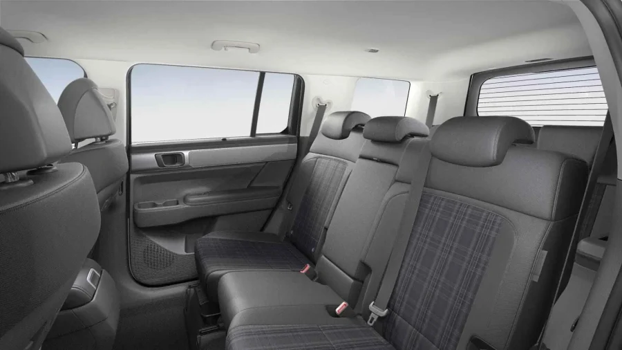 Renting Coches Baratos Hyundai Santa Fe 1.6T PHEV 4X4 AT Maxx White Cream