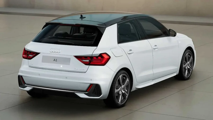 Renting Coches Baratos Audi A1 Sportback 30 TFSI S tronic Adrenalin Blanco Glaciar / Techo Negro