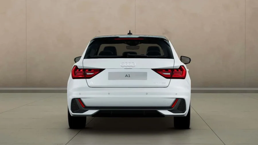 Renting Coches Baratos Audi A1 Sportback 30 TFSI S tronic Adrenalin Blanco Glaciar / Techo Negro