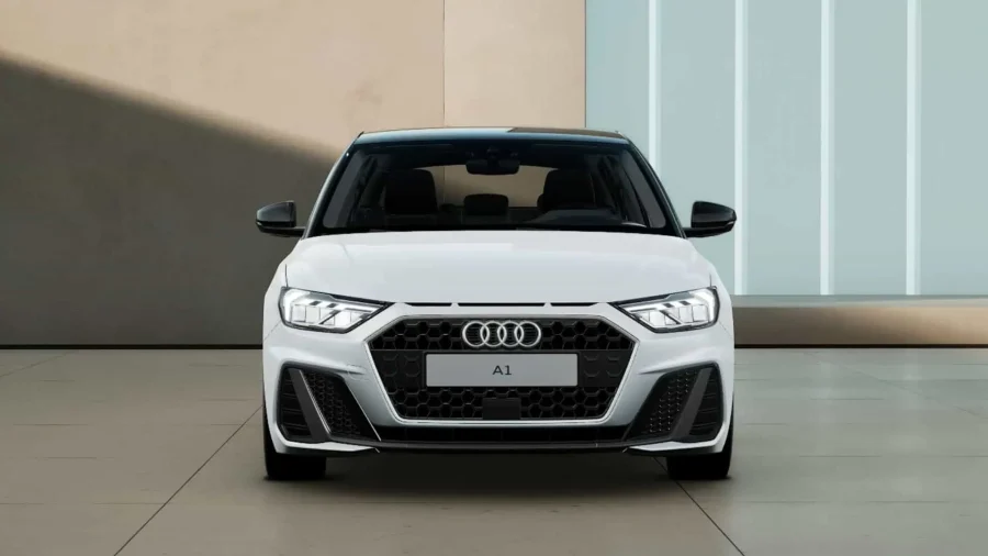 Renting Coches Baratos Audi A1 Sportback 30 TFSI S tronic Adrenalin Blanco Glaciar / Techo Negro
