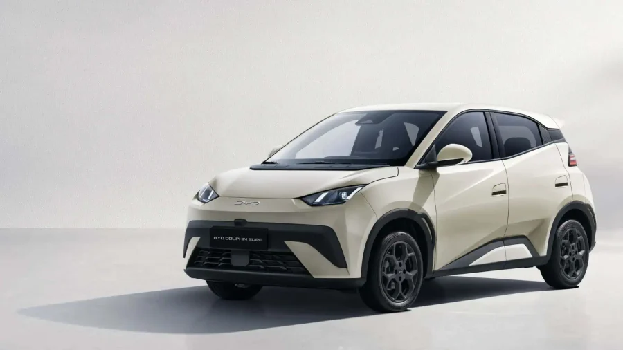 Renting Coches Baratos BYD Dolphin Surf Boost Apricity White