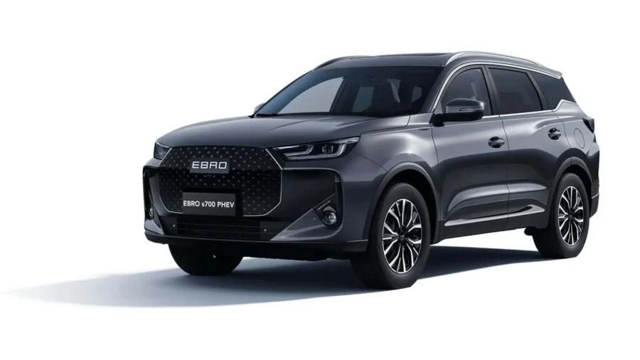 Renting Coches Baratos Ebro S700 1.5 TGDI PHEV 1DHT Luxury Gris Phantom