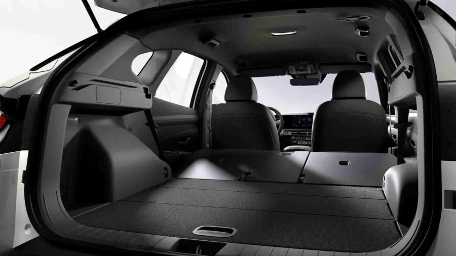 Renting Coches Baratos Hyundai Tucson 1.6D 48V DT Black Line Atlas White