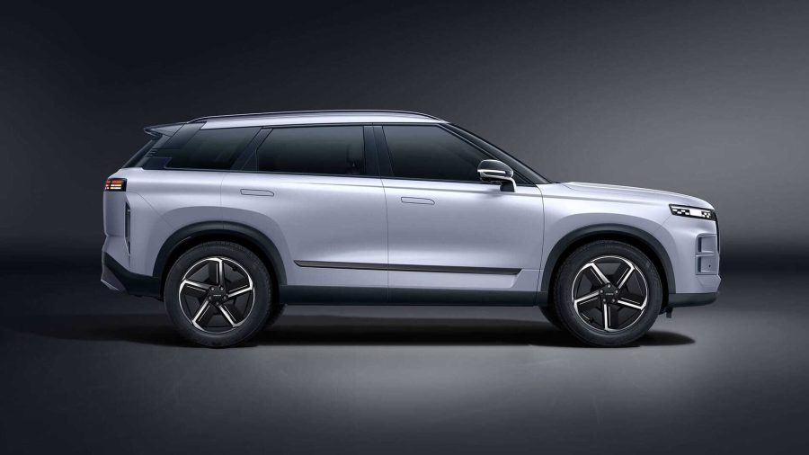 Renting Coches Baratos Jaecoo 7 1.5 TGDi HEV Exclusive Plata Moonlight, Negro, Blanco, Gris Artemis