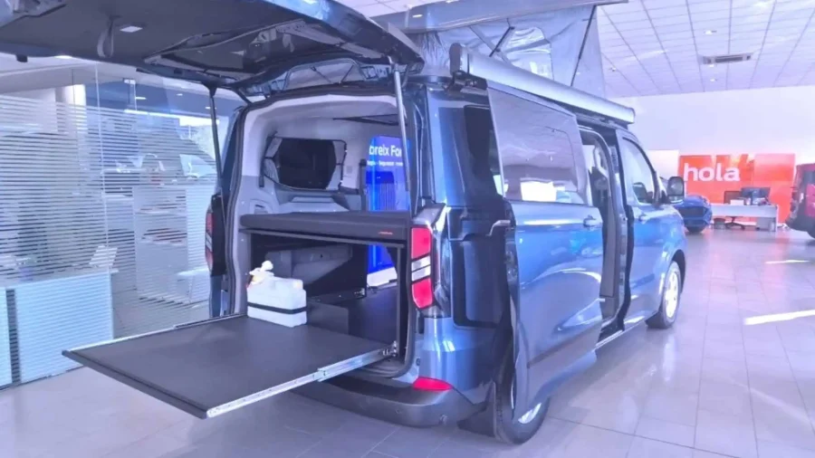 Renting Coches Baratos Ford Transit Custom Kombi 2.0 EcoBlue 320 L1 Trend CAMPERIZADA Magnetic