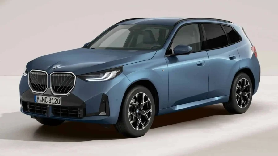 Renting Coches Baratos BMW X3 20d xDrive M Sport Arctic Race Blue, Black Sapphire