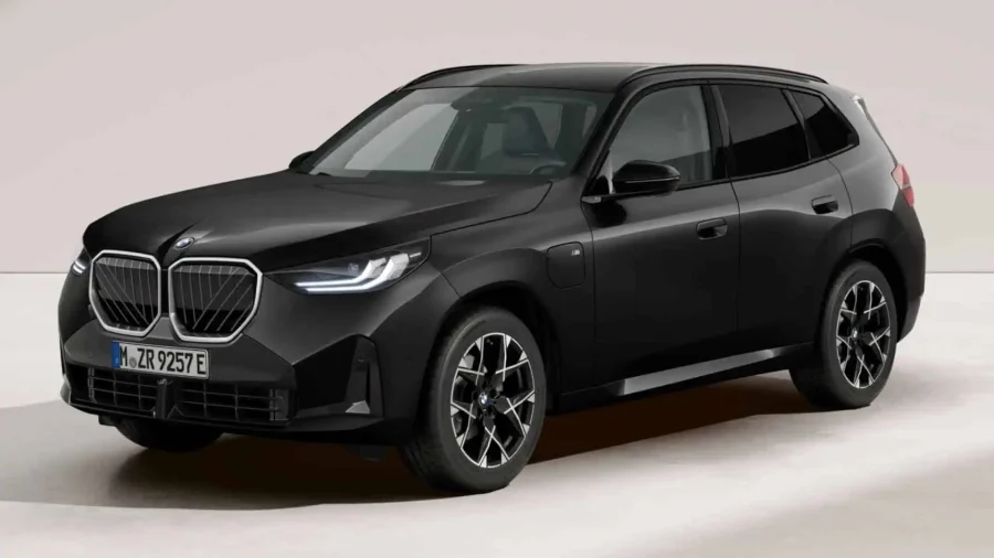 Renting Coches Baratos BMW X3 30e xDrive M Sport Black Sapphire, Arctic Race Blue