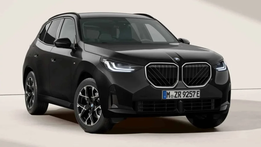Renting Coches Baratos BMW X3 30e xDrive M Sport Black Sapphire, Arctic Race Blue