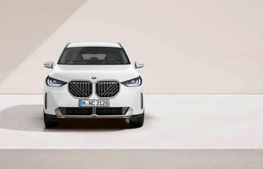 Renting Coches Baratos BMW X3 20d xDrive Alpine White