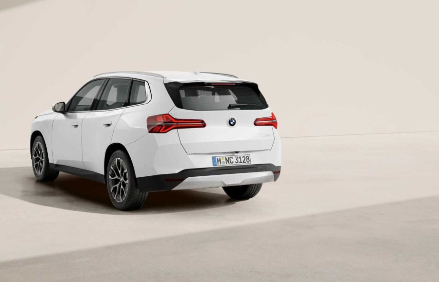 Renting Coches Baratos BMW X3 20d xDrive Alpine White