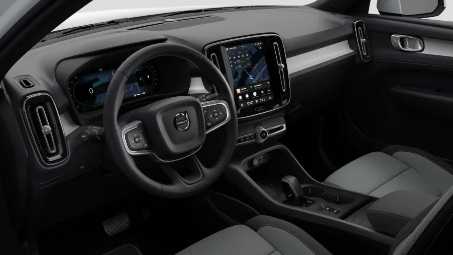 Renting Coches Baratos Volvo XC40 2.0 B3 G Core Auto Crystal White