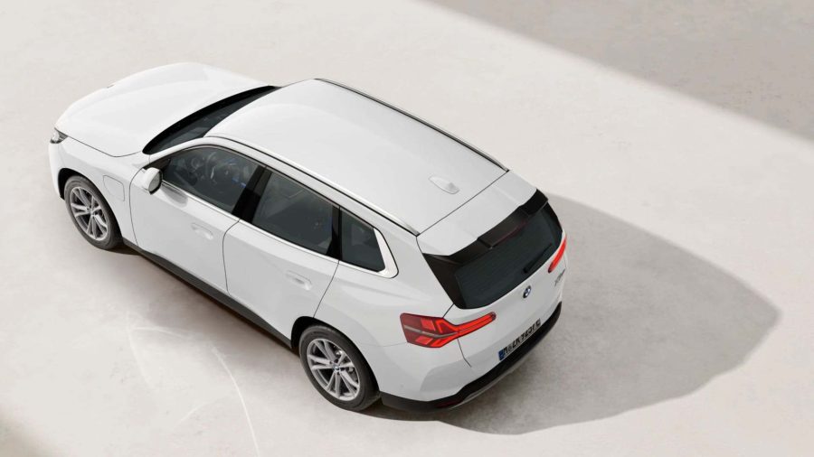 Renting Coches Baratos BMW X3 30e xDrive Alpine White