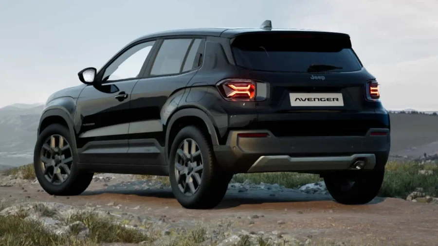 Renting Coches Baratos Jeep Avenger 1.2 Ehybrid Altitude Negro Volcano, Gris Storm