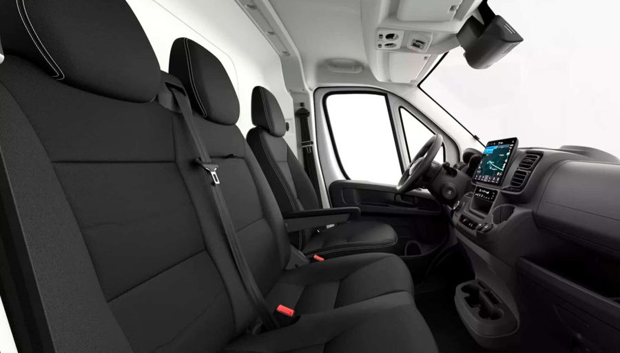 Renting Coches Baratos Toyota Proace MAX EV L3H2 110kWh VX N1 Blanco Polar